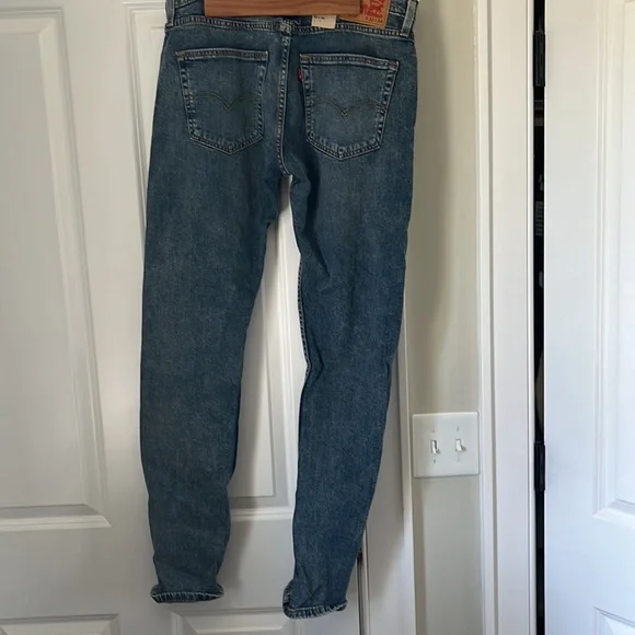 Levis Slim Taper Jeans - Picture 4 of 6